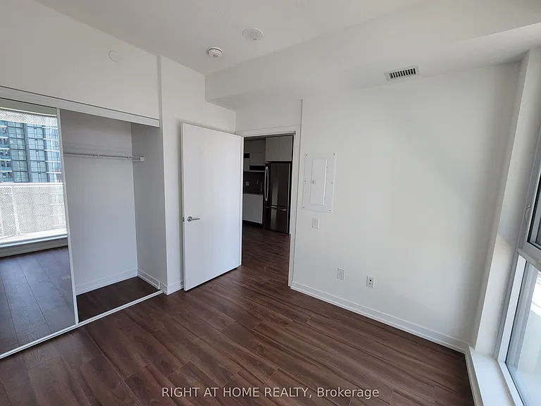 4065 Confederation Pkwy #1911 — Photo 4
