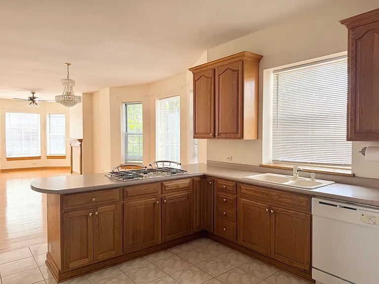 8016 Floral Ave #1 — Photo 9