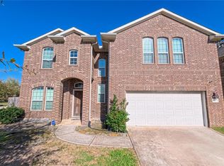 9707 Shimmering Lakes Dr, Rosharon, TX 77583