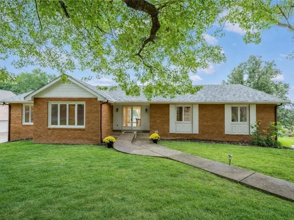 2343 Golfview Dr, Pittsburgh, PA 15241