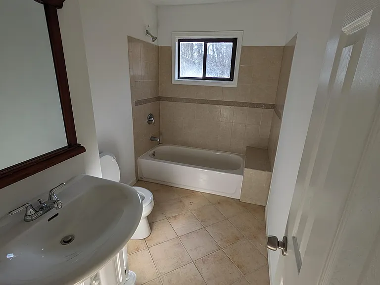 810 Allatoona Crst — Photo 11