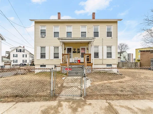 64-66 Worcester St, Southbridge, MA 01550