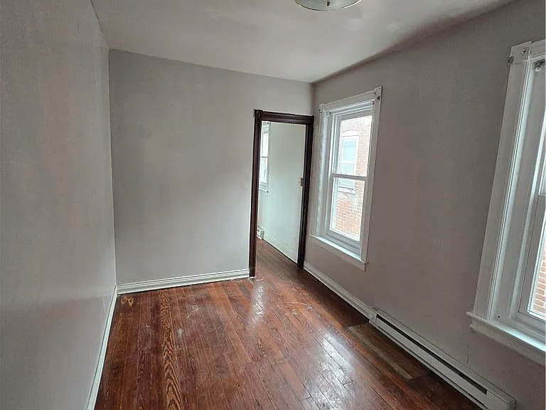 138 S 14th St — Photo 19