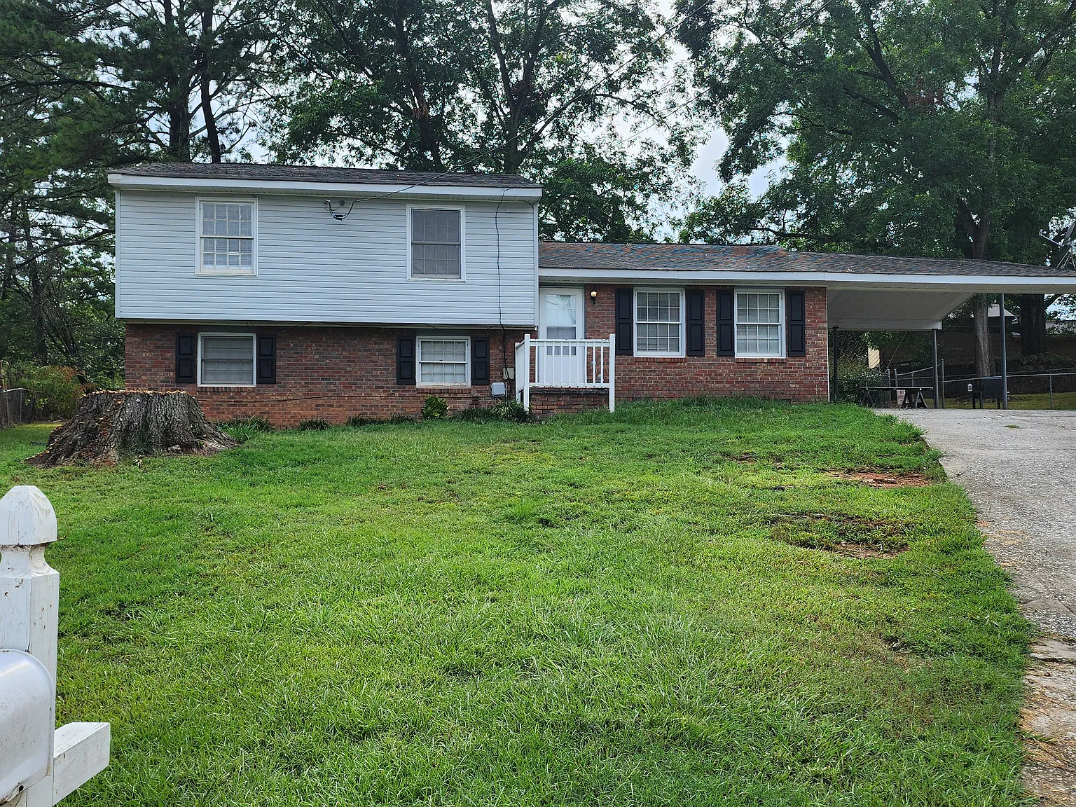 2639 Shade Dr — Photo 1
