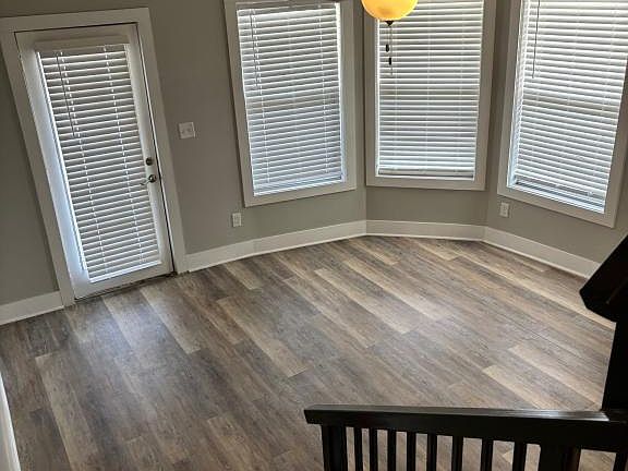 3rd image of 413 Sparta St Unit A