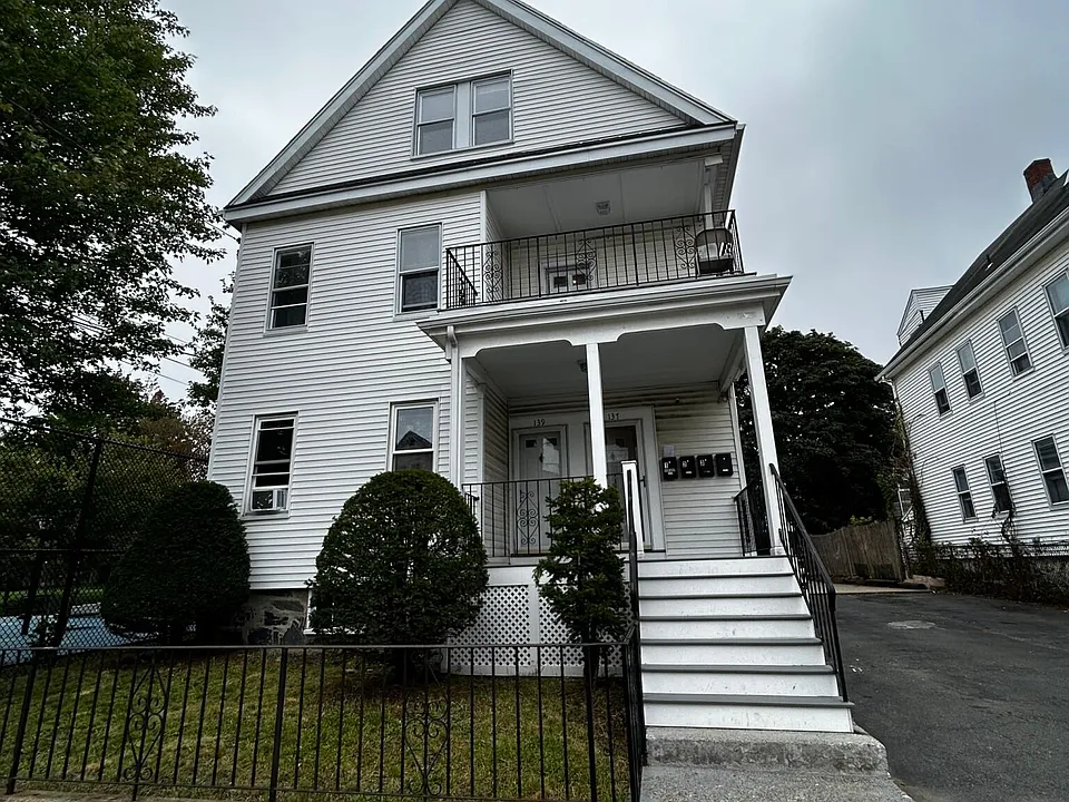 137 Florence St #3