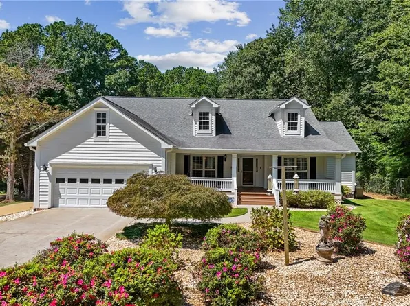 2911 Bunten Rd, Duluth, GA 30096
