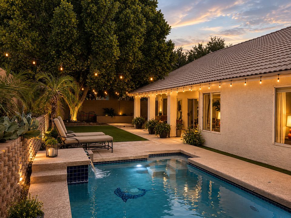 Private backyard oasis
