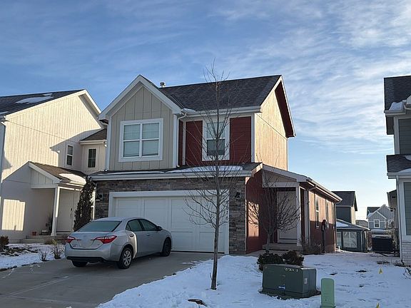 2nd image of 8816 SW 9th St