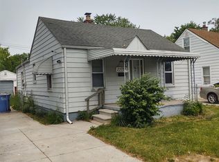 23727 Mac Arthur Blvd, Warren, MI