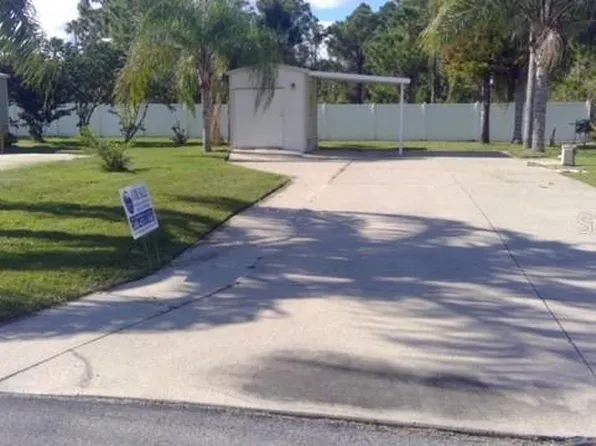 487 Pine Loop, Frostproof, FL 33843