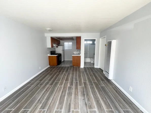 1533 W 224th St #3, Torrance, CA 90501