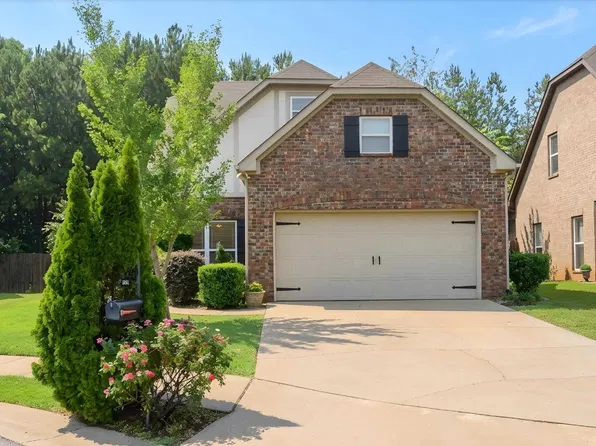2824 Oxmoor Glen Dr, Birmingham, AL 35211