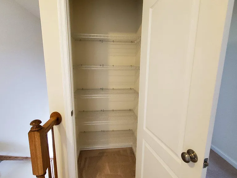 233 Kanter Dr — Photo 34