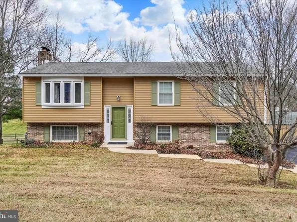 16 Dickinson Ct, New Freedom, PA 17349