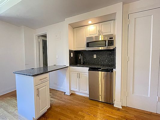 4th image of 45 Tudor City Pl APT 1614