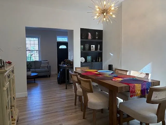 HOUSE — Photo 4