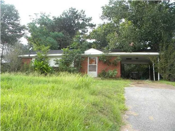 7170 Three Notch Rd, Mobile, AL 36619