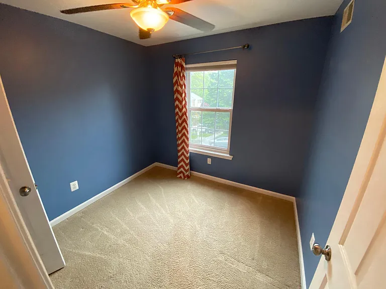 516 Francis Nicholson Way — Photo 18