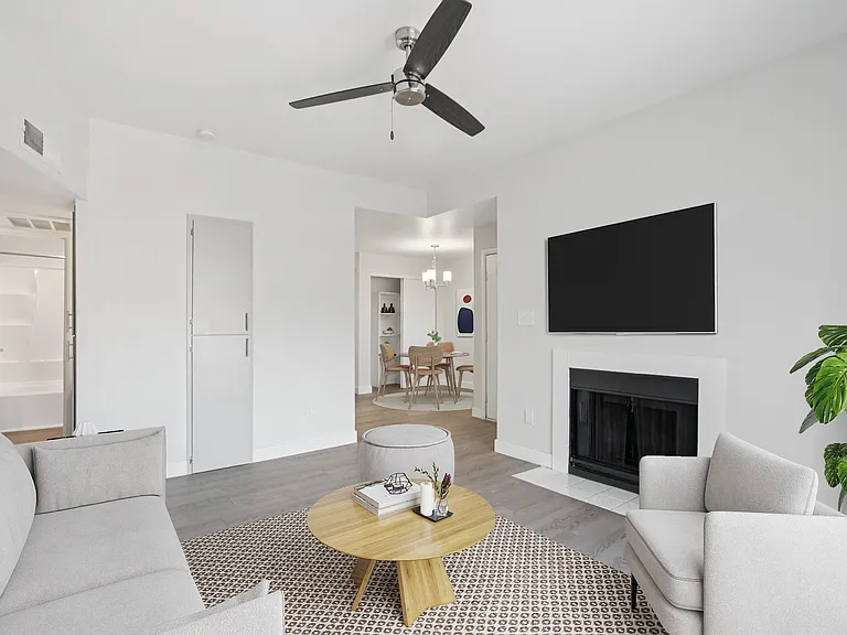 The Morrison Apartments — Photo 5