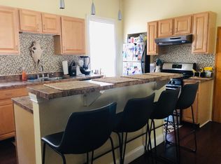 20 7th St APT 2, Providence, RI 02906