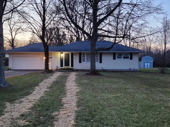 1246 Blueberry Hill Dr, Brunswick, OH 44212
