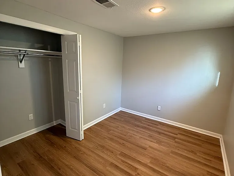 4140 W Ellsworth Ave — Photo 7