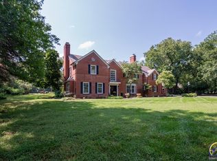 3101 SW 17th St, Topeka, KS 66604