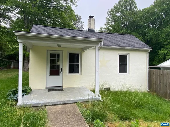 103 South St, Louisa, VA 23093