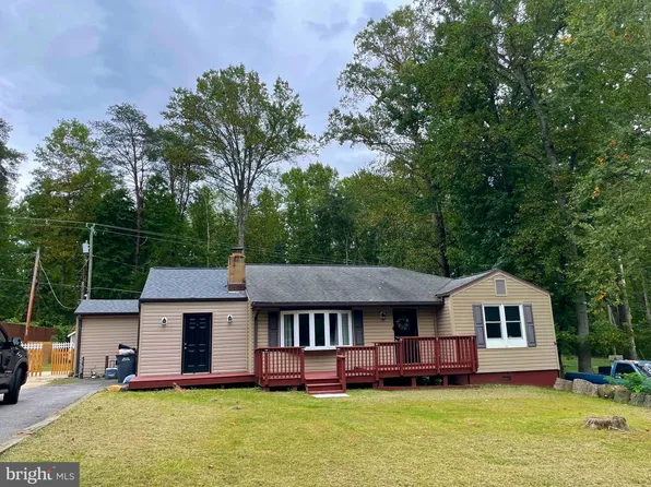 19254 Mockingbird Heights Rd, Triangle, VA 22172