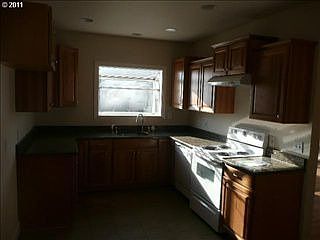 3rd image of 225 W F Ave