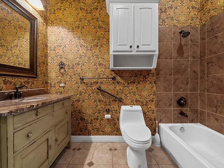7030 Flagstone Cir — Photo 28