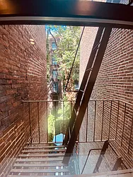 Rented by Metropolis Real Estate of Manhattan