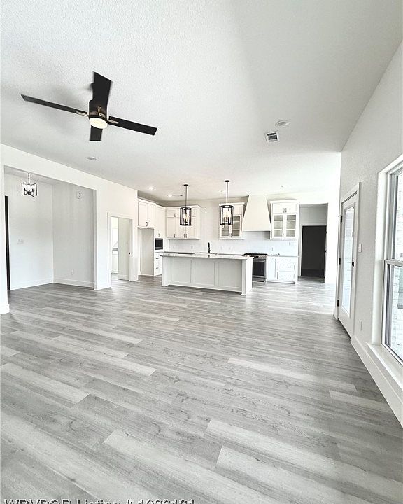 2nd image of 614 Legacy Blvd