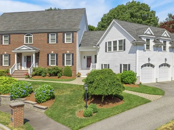 23 Kylie Dr, Reading, MA 01867