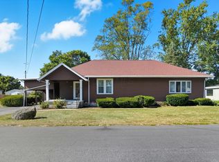 187 Mound St, London, OH 43140