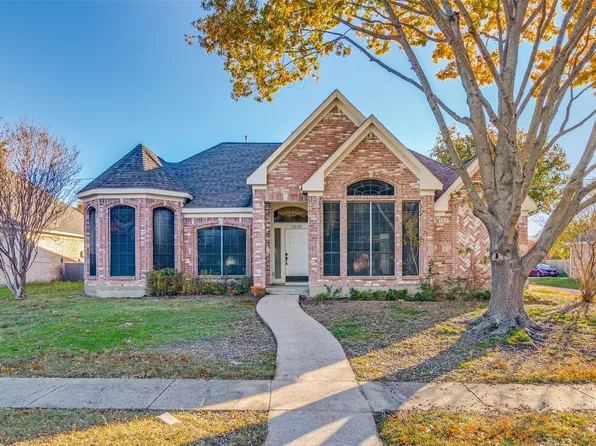 5518 Luna Dr, Rowlett, TX 75088
