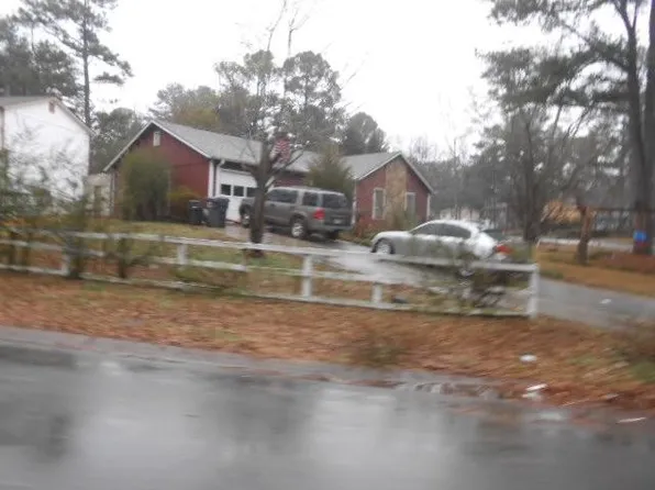 4906 Kellys Mill Dr, Lilburn, GA 30047