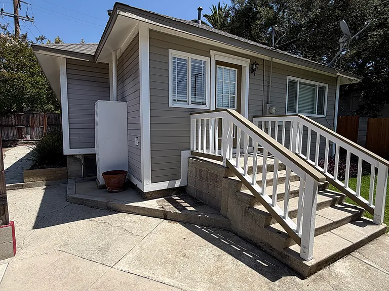 414 E Lime Ave — Photo 14