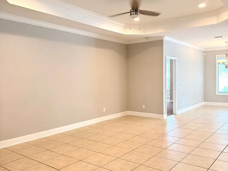167 Austin Ryan Dr — Photo 9