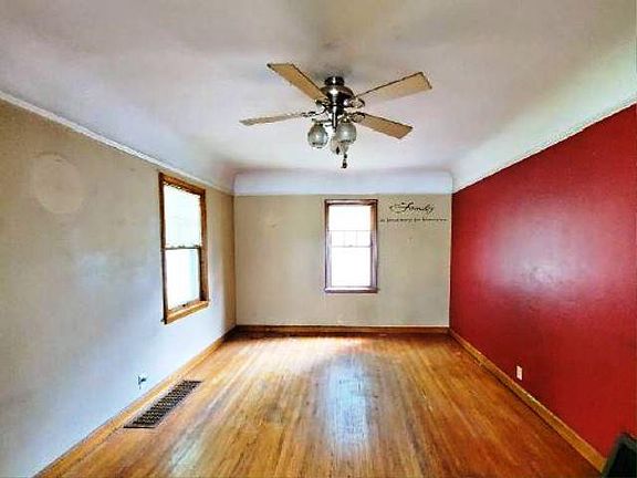 3rd image of 599 Hassan St SE