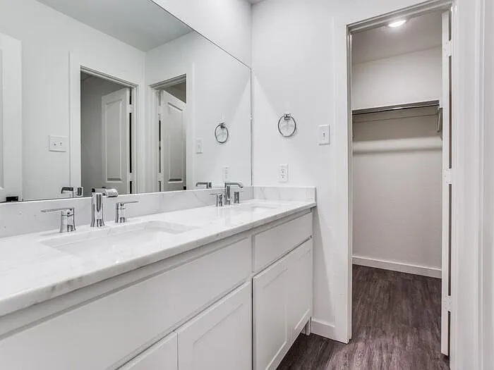 920 Ray Dr — Photo 7