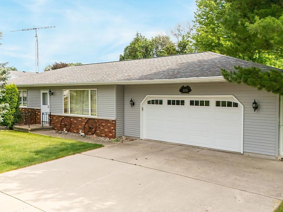 1st image of 3135 Scenic Dr