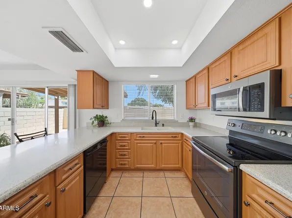 13415 N 25TH Drive, Phoenix, AZ 85029
