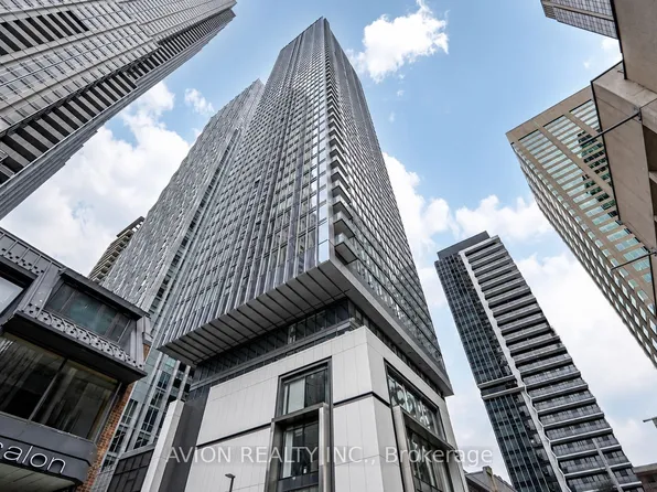 8 Cumberland St, Toronto, ON