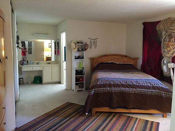 5th image of 683 Albanese Cir