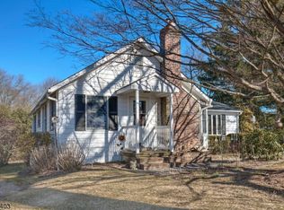 135 Fairmount Rd W, Tewksbury Twp., NJ 07830