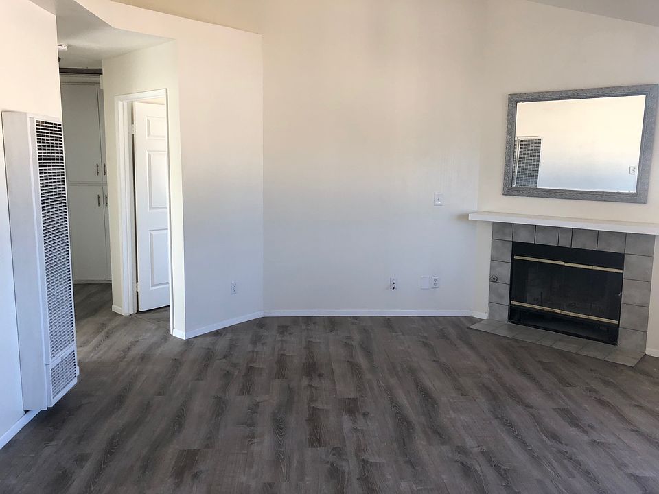 High ceilings. Vaulted ceilings 14+ feet