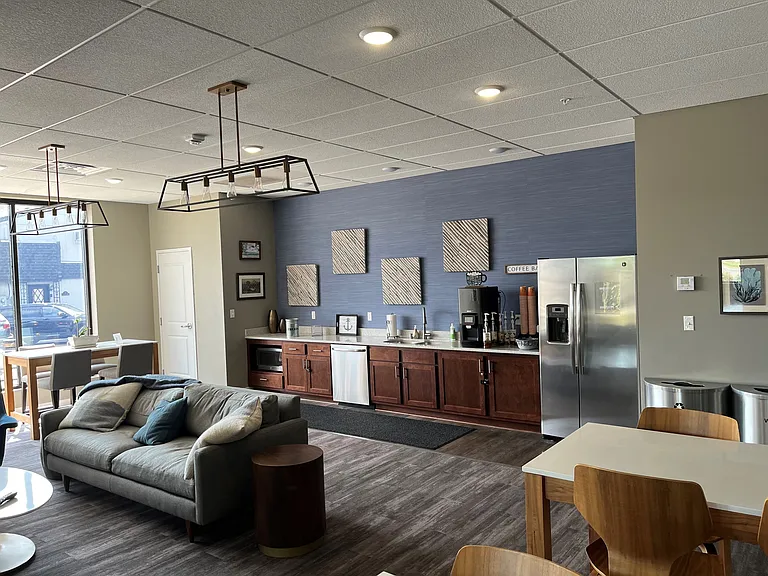 Lighthouse Lofts — Photo 7