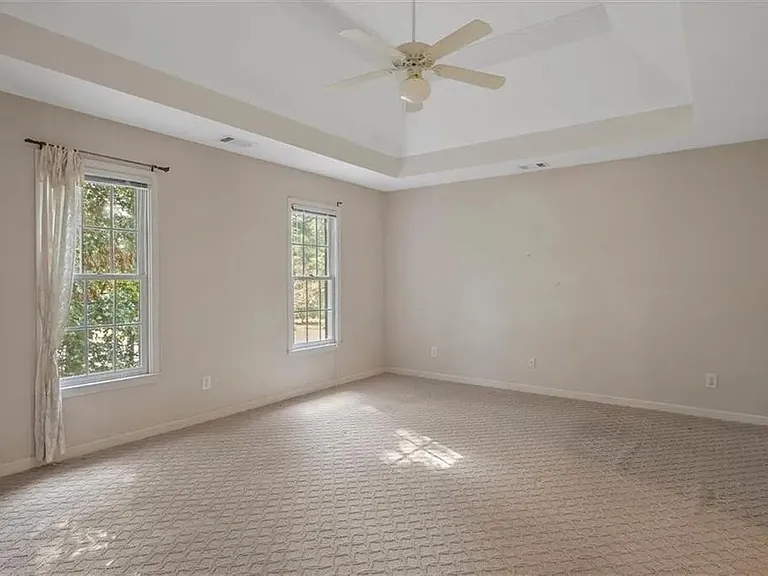 369 Patterson Rd — Photo 15